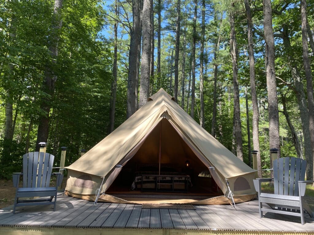 campgrounds in maine on a lake